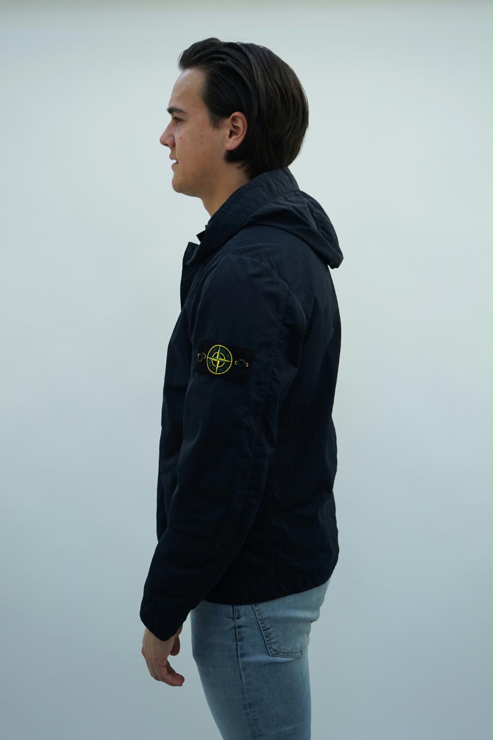 aanklager as Zilver Stone Island - Donkerblauw Nylon Batavia jack - Zoetelief Mode