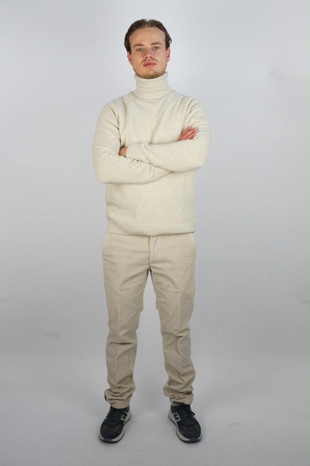 Artu Napoli - Mono Soft Merino Turtleneck